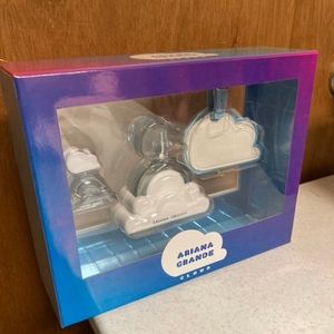 Ariana Grande Cloud Gift Set